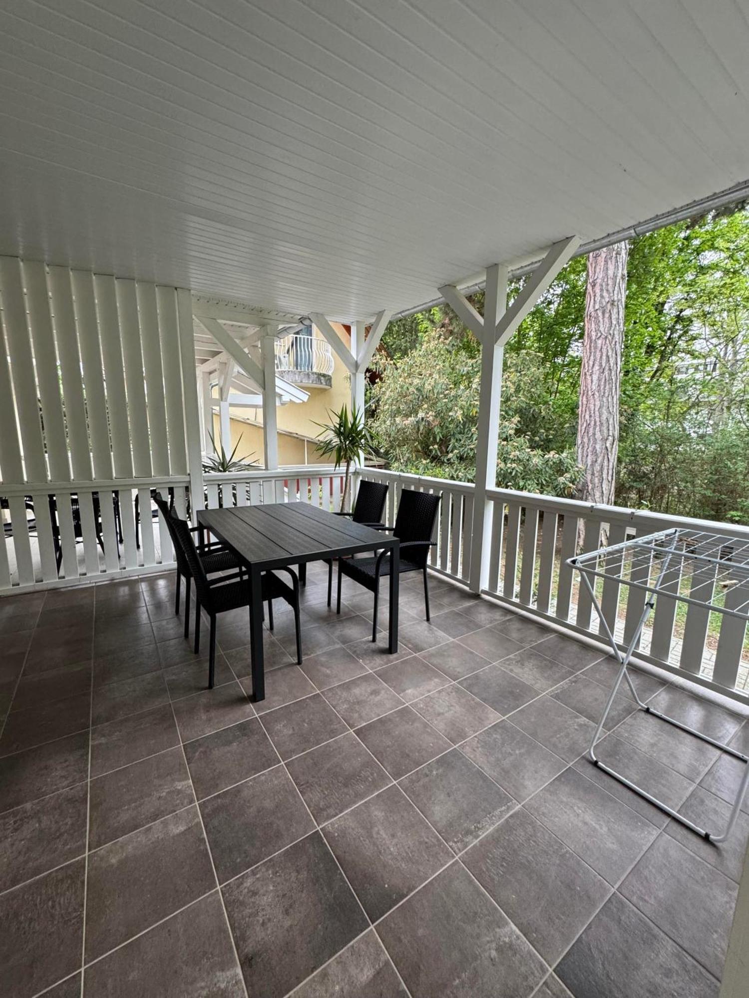 Szem-S Vendeghaz Hotel Balatonszárszó Buitenkant foto
