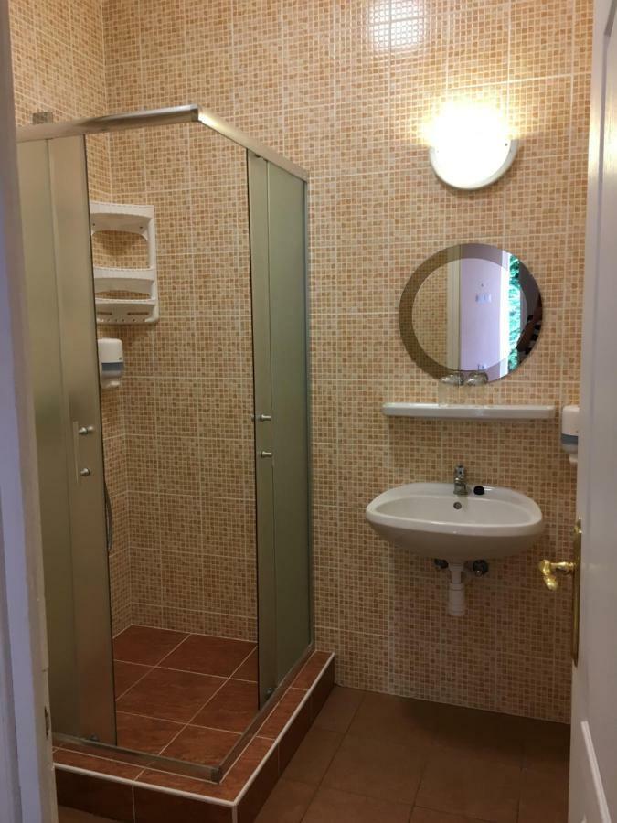 Szem-S Vendeghaz Hotel Balatonszárszó Buitenkant foto